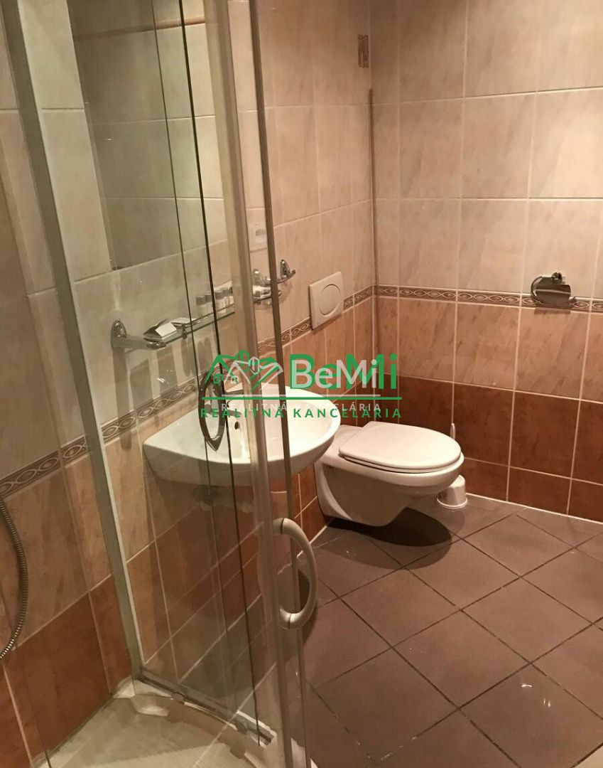 Penzión s reštauráciou, Kysucké Nové Mesto, 826m2 - 12