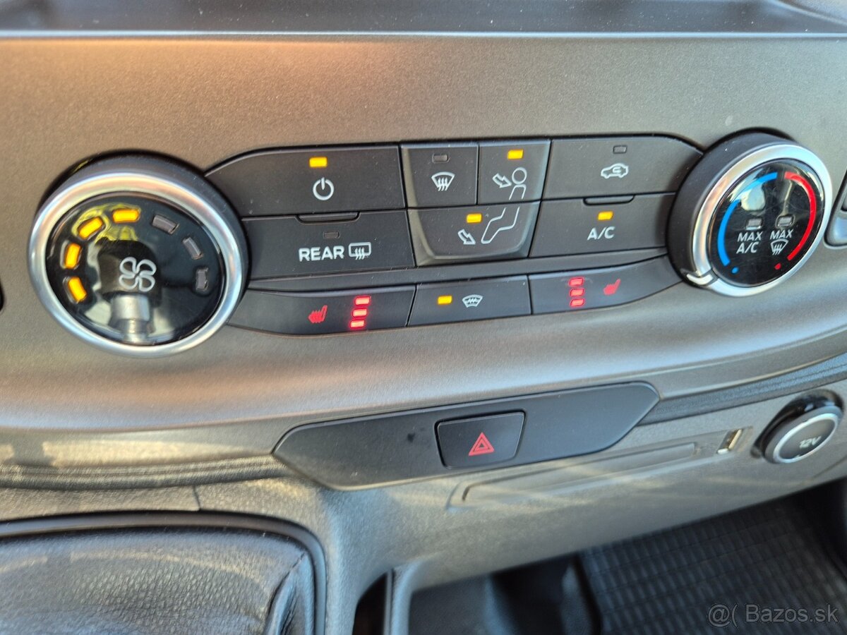 Ford Transit Custom L2H1 5-miestne 2,0TdCi/131hp - 12