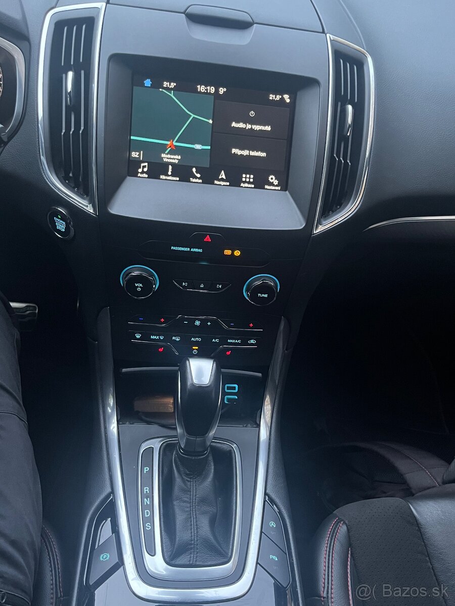 Predám Ford S-MAX ST-Line, 135000 km - 12