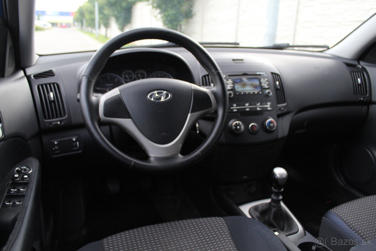 Hyundai i30 1.6 CRDi Comfort - 12
