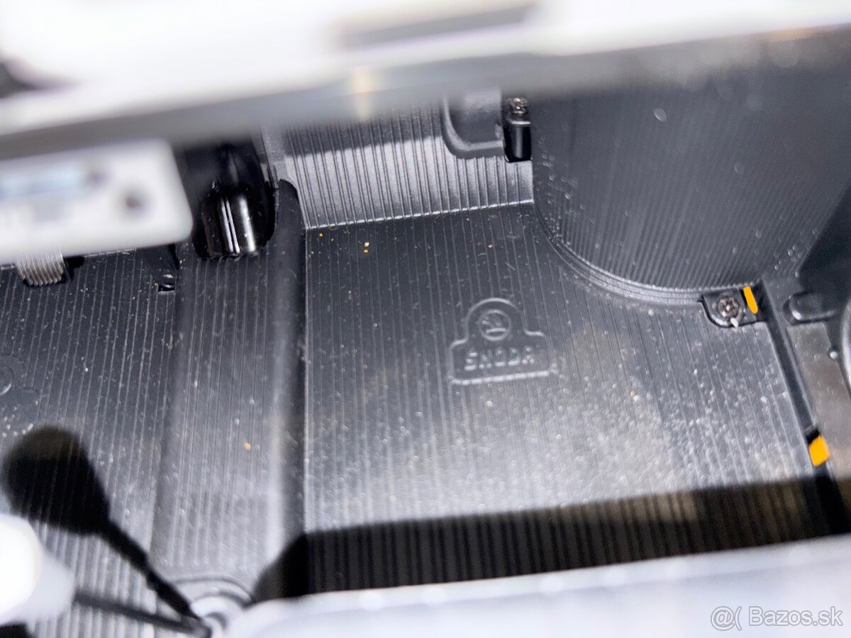 Škoda 100 1:8 DeAgostini - 12