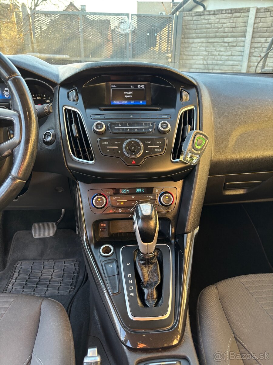 Ford Focus Combi 1.5 TDCi Duratorq 120k Titanium PowerShift - 12