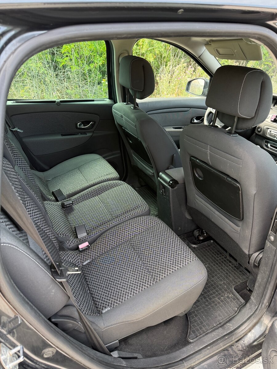 Renault Megane Scenic 1,5dci - 12