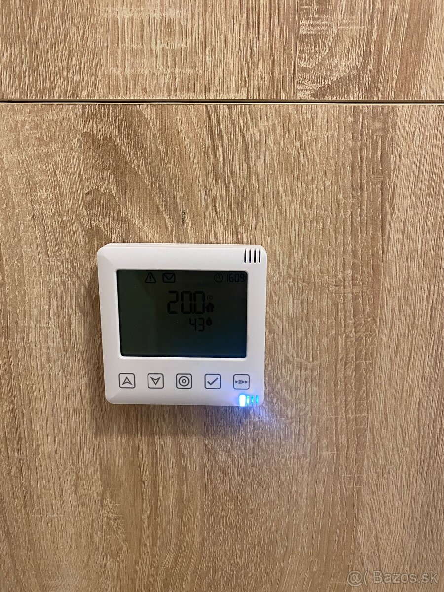 Prenajom garzonka v novostavbe Iliaš - 12