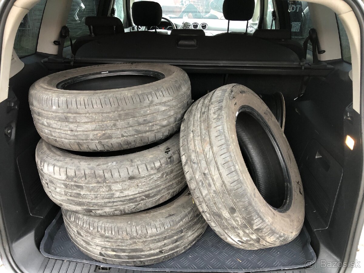 Ford S-Max 2.2 TDCi (2008) - 12