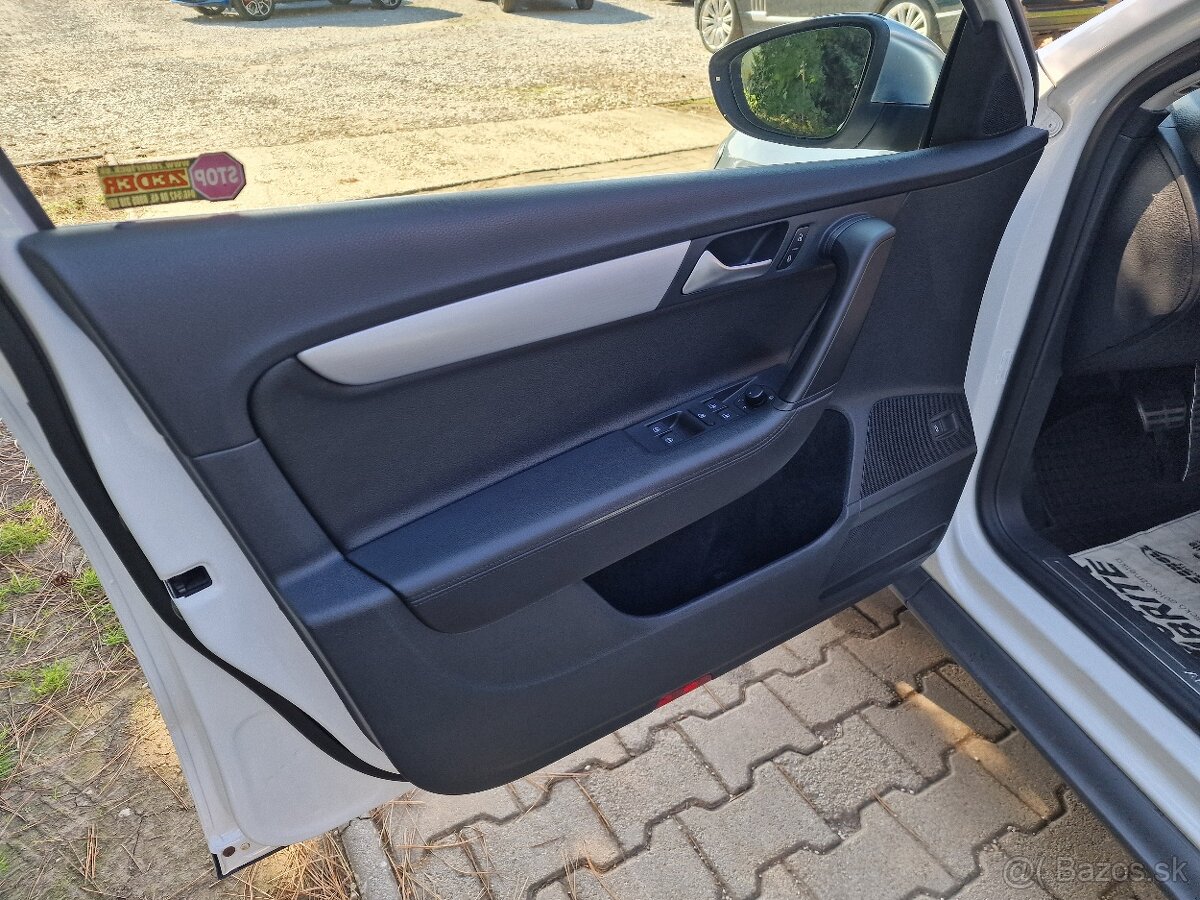 Volkswagen Passat Alltrack 2.0 TDi DSG6 4x4 177k (diesel) - 12