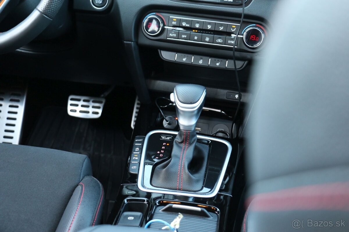 Kia ProCeed 1.6 T-GDi GT A/T - 12