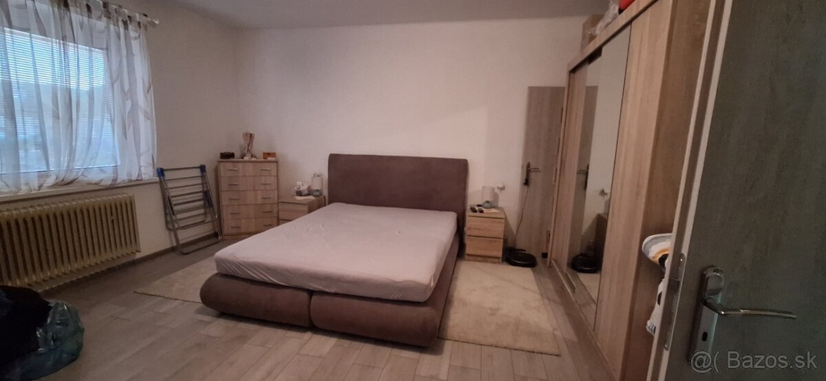 Rodinný dom v mestskom štýle na vidieku - 12