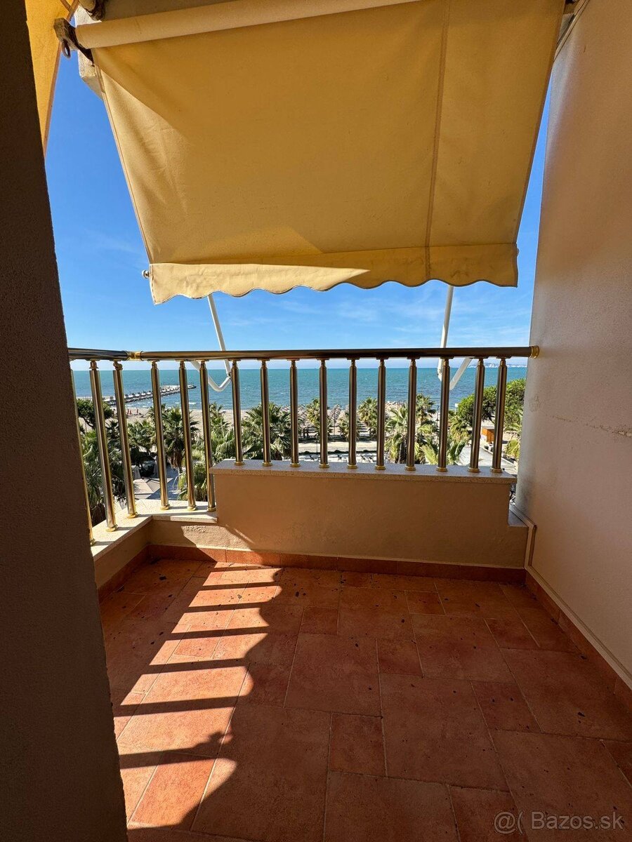 Apartmán na pláži s výhľadom na more, Mali i Robit, Albánsko - 12