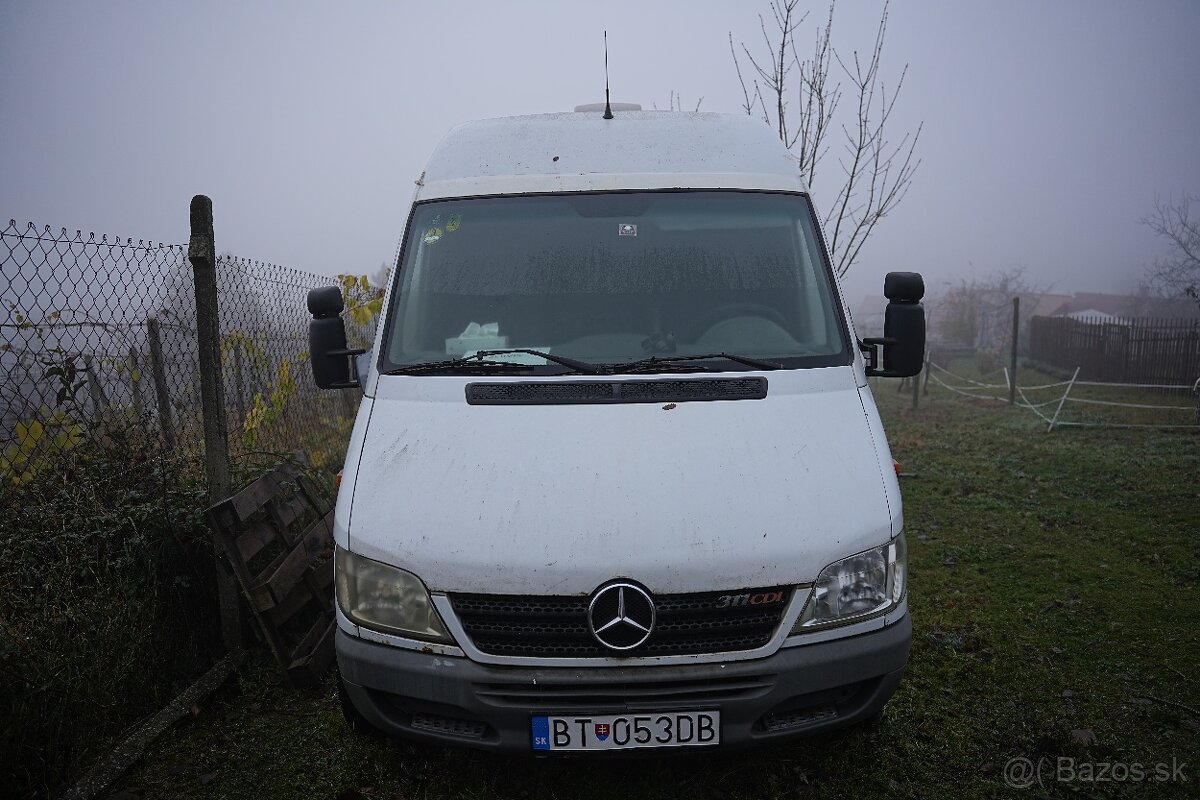 Obytná dodávka Mercedes Benz Sprinter - 12