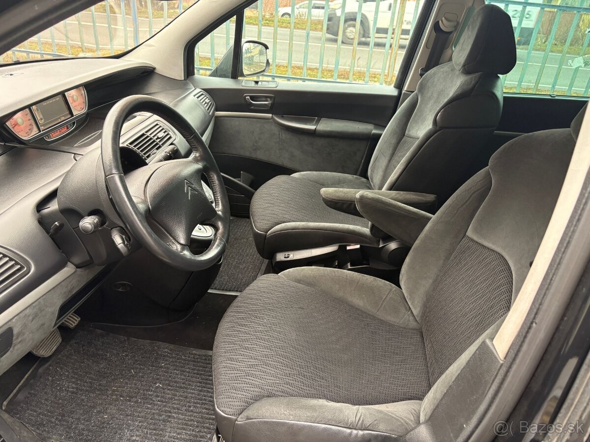 Citroen C8 - 12