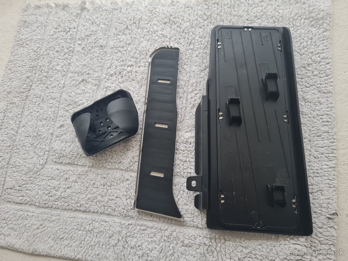 Chrómové nášlapy pre ŠKODA / VW / Seat - 12