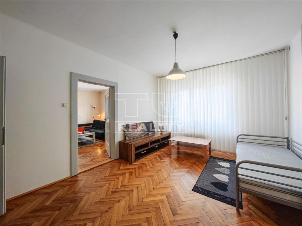 EXKLUZÍVNE iba v TUREALITY ponúkam trojpodlažný komerčný... - 12