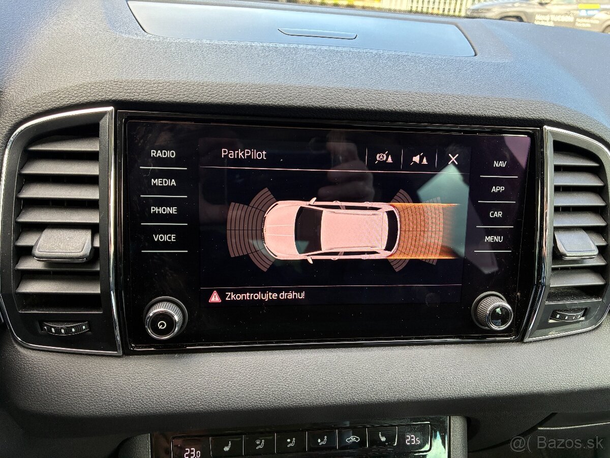 Škoda Karoq 1.6TDi 85kW STYLE DSG TAŽNÉ DPH ČERNÁ METALÍZA - 12