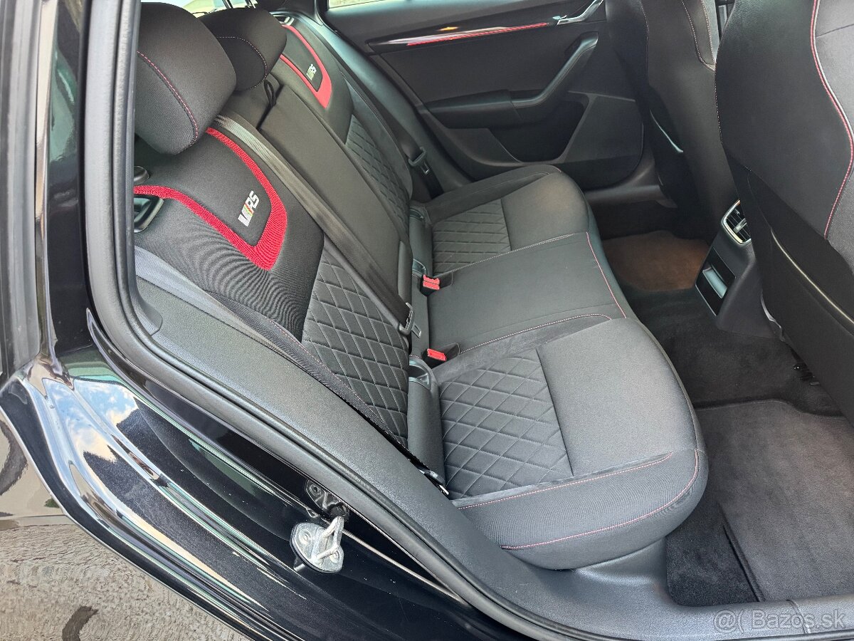 ŠKODA OCTAVIA 3 RS FACELIFT 2.0 TDI 135KW DSG - 12