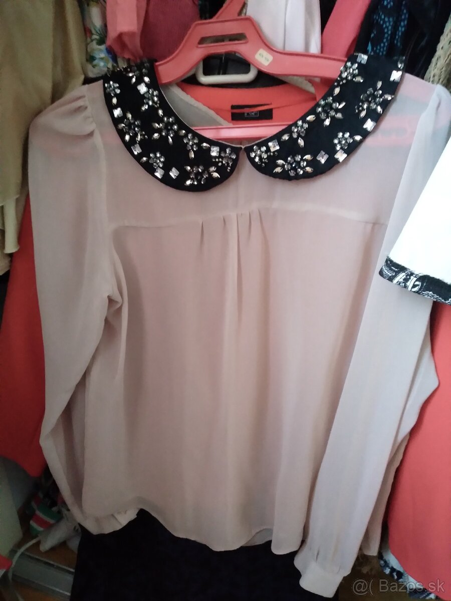 Komplet dámsky šatnik - 12