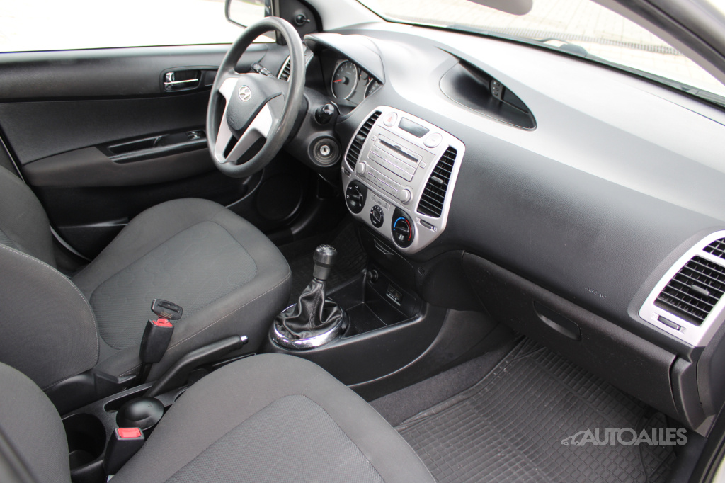 Hyundai I20 1,25 i 57 kW - 12