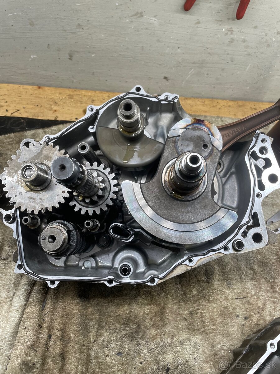 Servis motocyklov JB Moto - 12