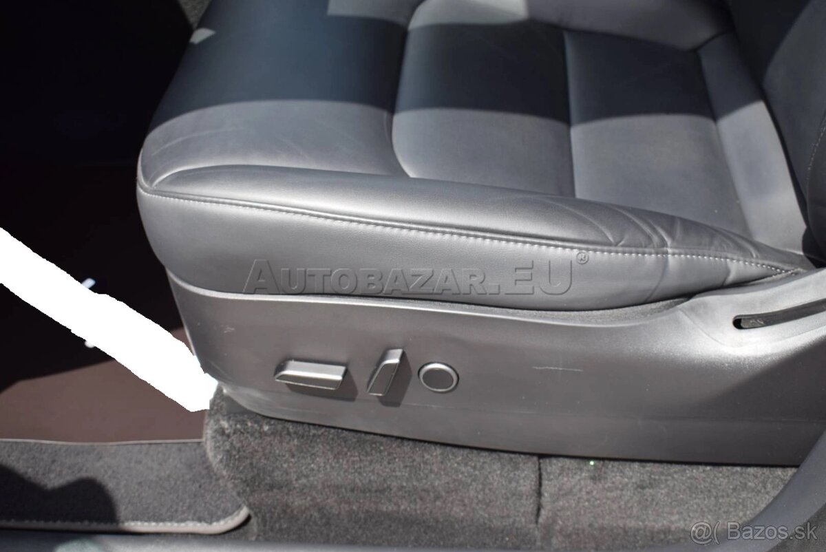 Tesla Model Y LONG RANGE 378 KW DUAL MOTOR 46.500 KM - 12