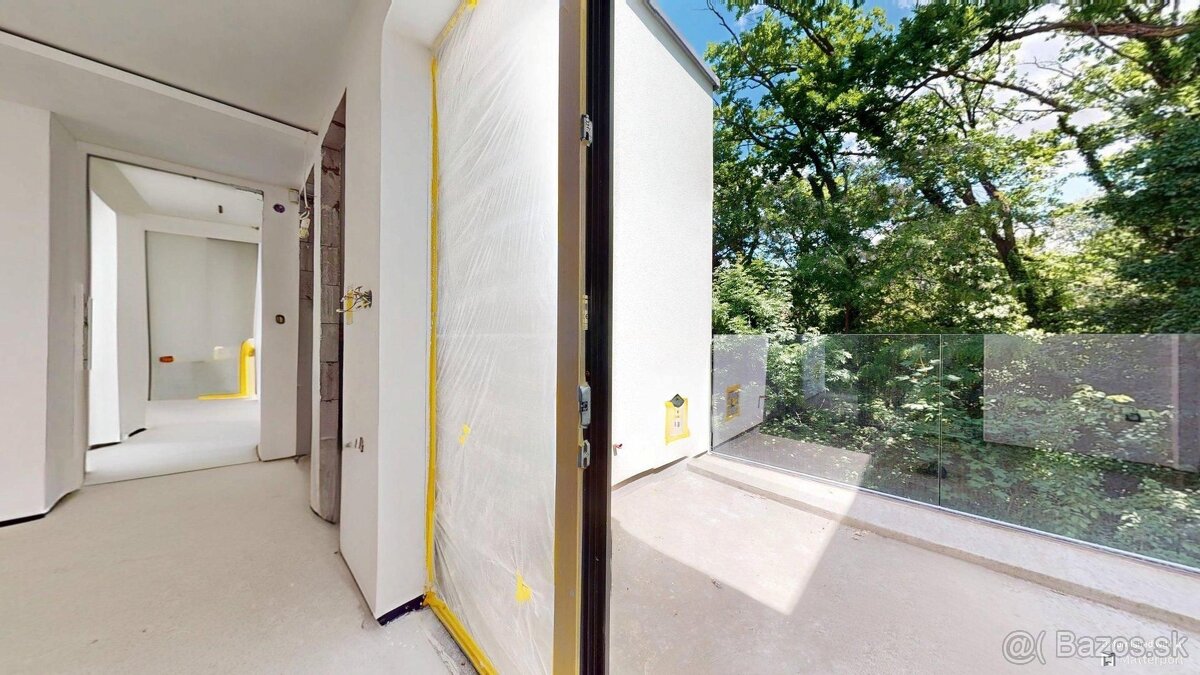 Predaj holodomu rodinného domu v Rusovciach – exkluzívna pol - 12