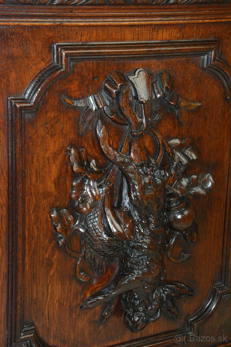Starožitná komoda s loveckými motivy - dub masiv - 12