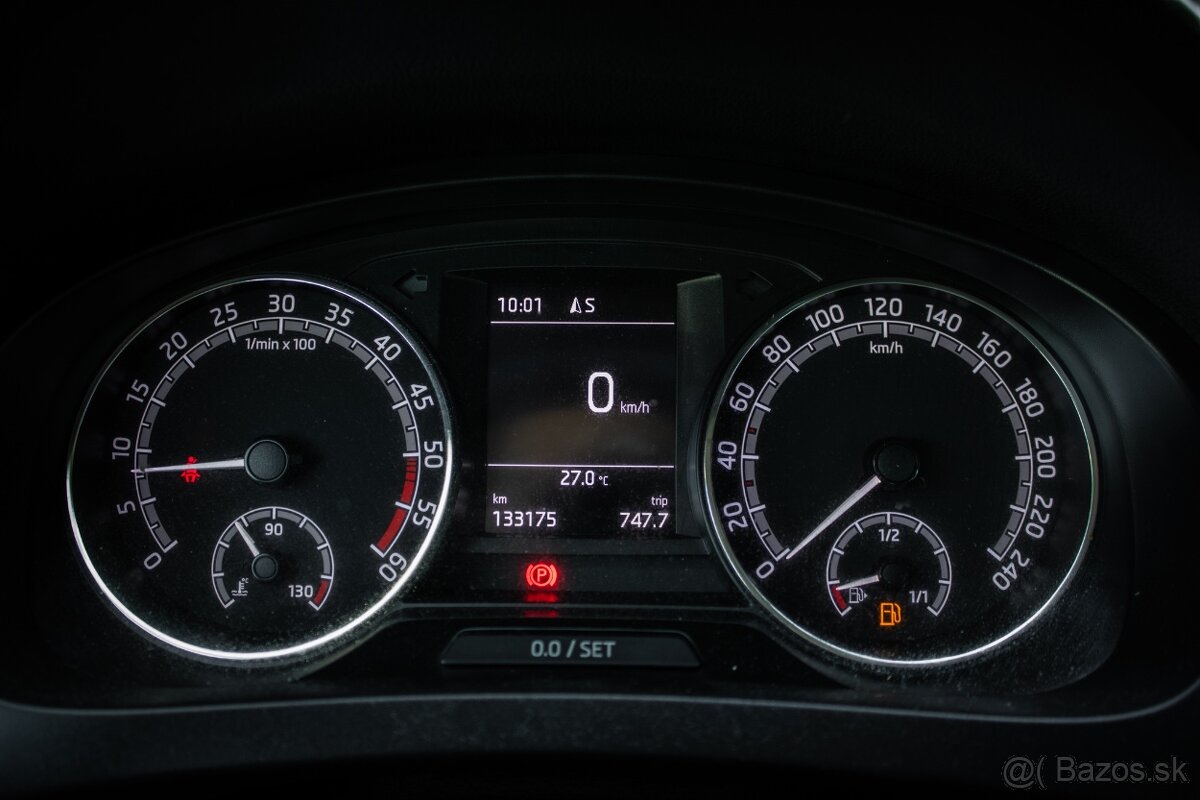 Škoda Rapid 1.4 TDI Style - ťažné zariadenie - 12