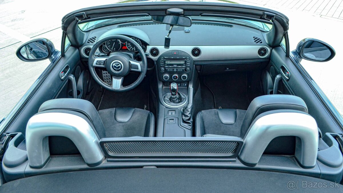 Mazda MX-5 2.0i Roadster Recaro manuál - 12