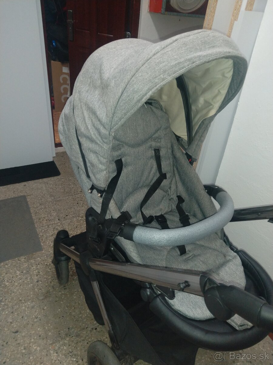 Predam náš zachovalí kočík Invictus V-plus. Je to trojkombi - 12