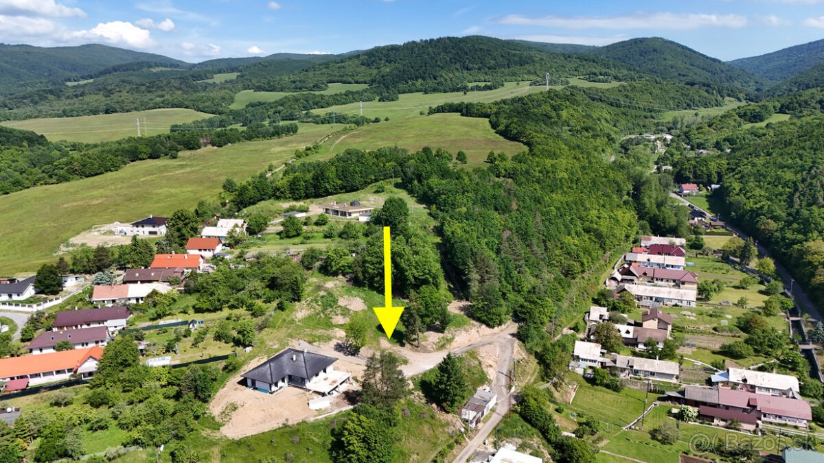 POZEMOK NA VÝSTAVBU RODINNÉHO DOMU V SLASKEJ - 12