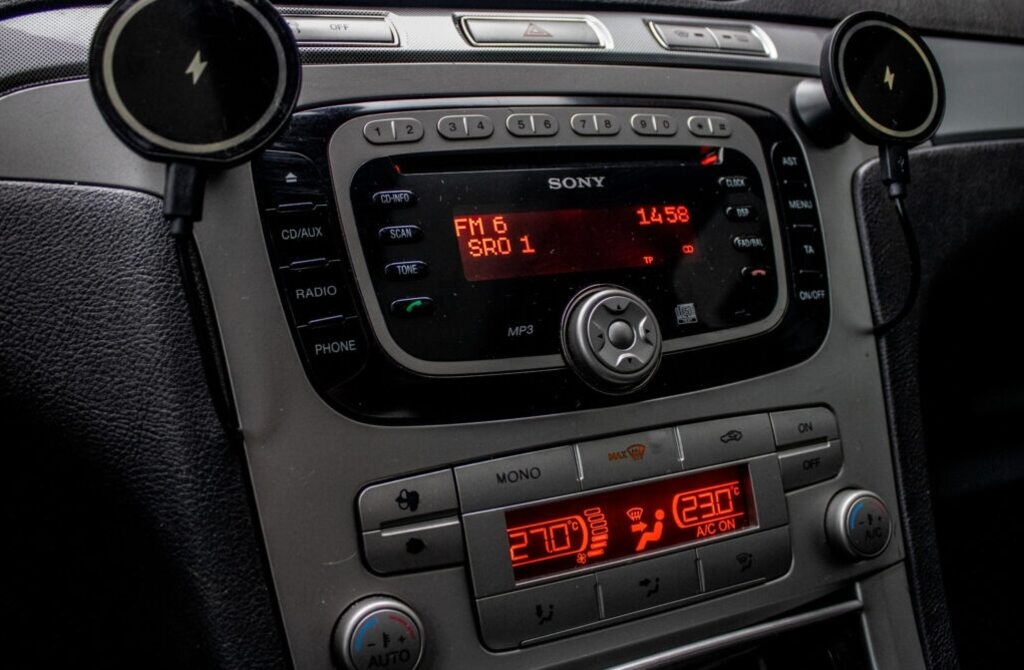 Ford Galaxy 7miestné - 12