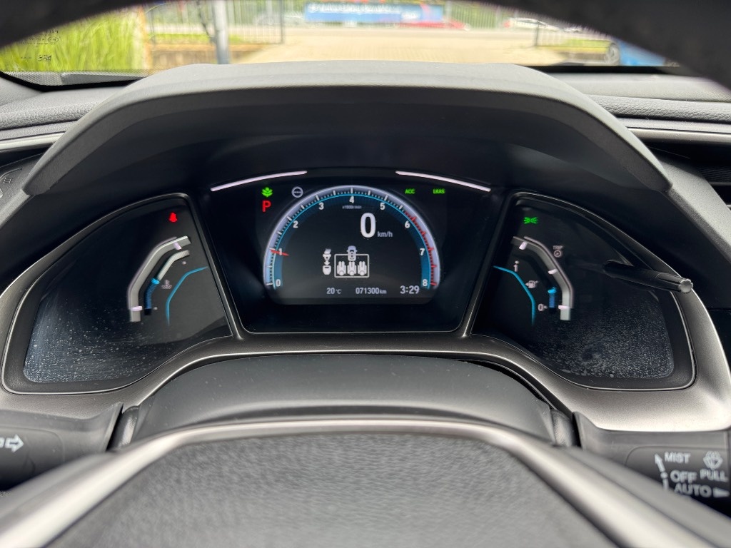 Honda Civic 1.0 DOHC VTEC Turbo Elegance CVT - 12