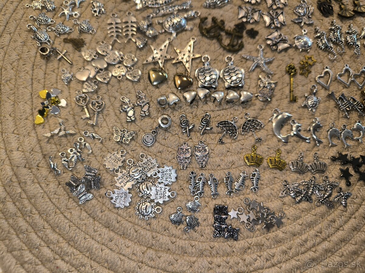 Bižutéria,náušnice,náhrdelníky,brošne,prstene,prívesky - 12