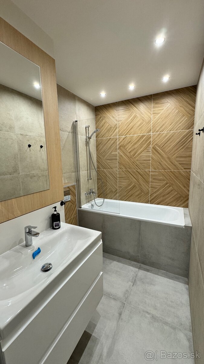 2,5 izbový BYT Partizánske - 12