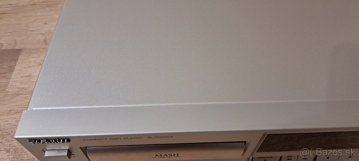 Technics SL - PG 200A - 12