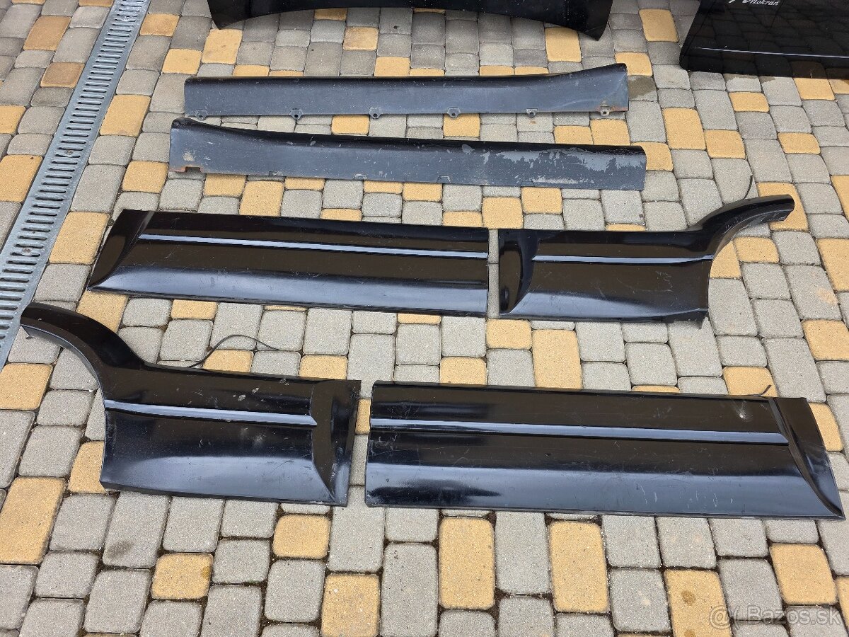 Suzuki Grand Vitara predná kapota - 12