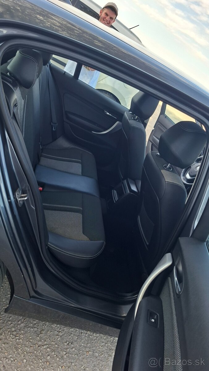 BMW 1 118i SPORT.5DV.AUTOMAT - 12
