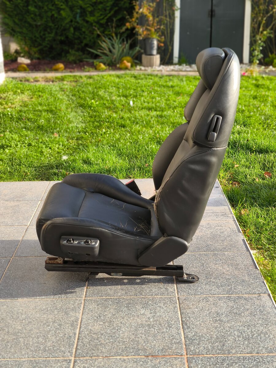 sedačky Nissan 300ZX z32 - 12