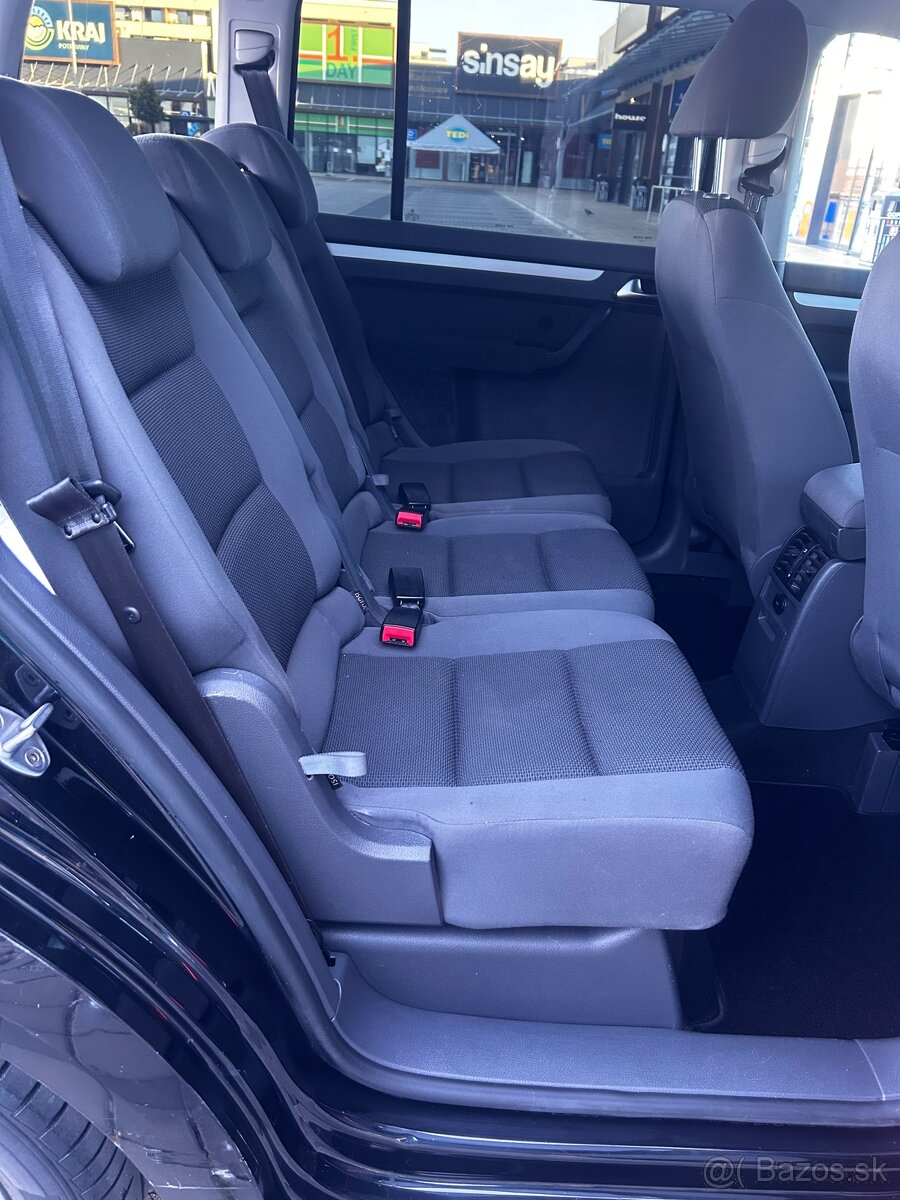 Vw touran 1T3 1.6tdi 77kw - 12