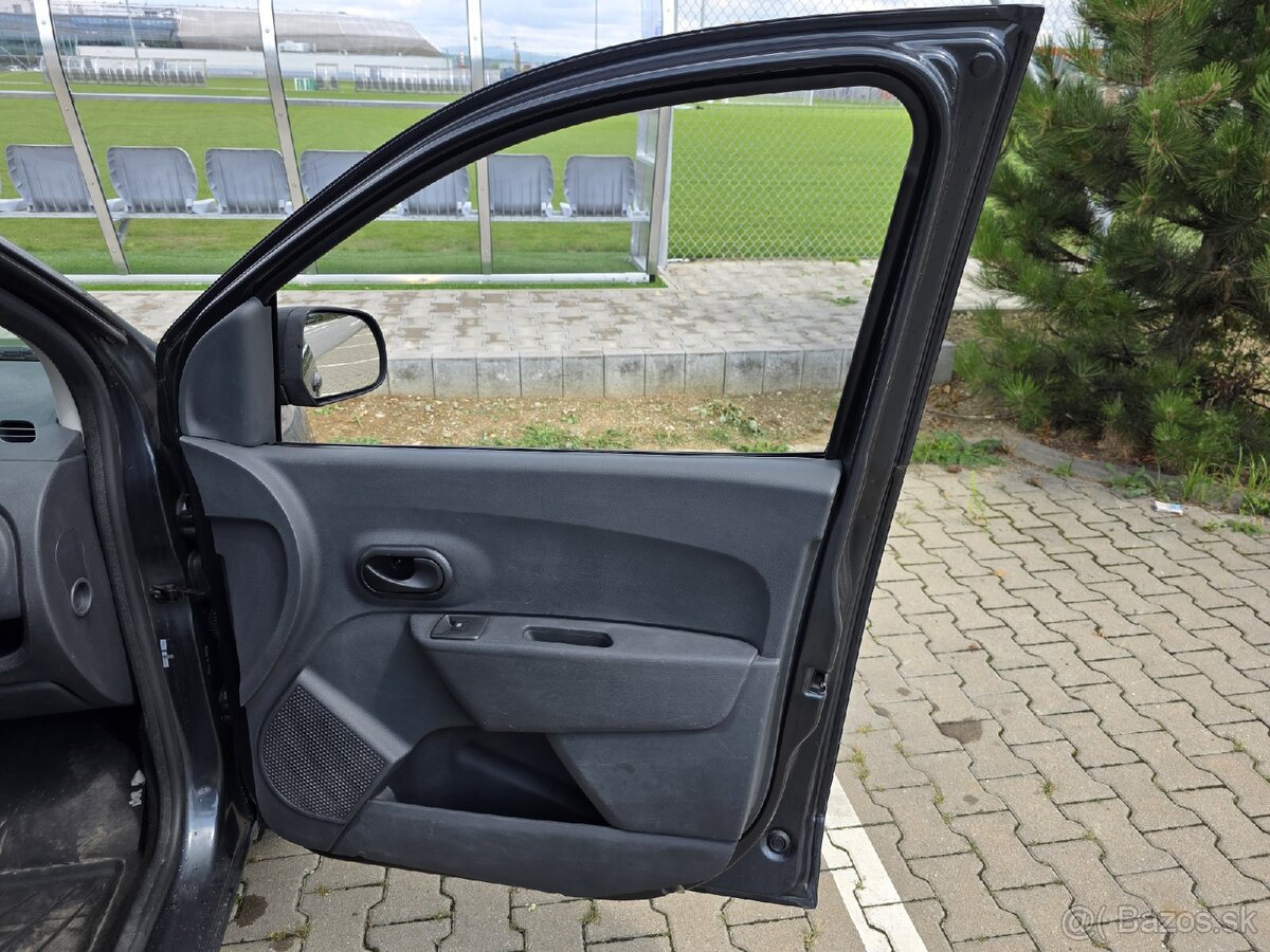 Dacia Dokker 1.6 benzín – N1 – 2-miestna - 12