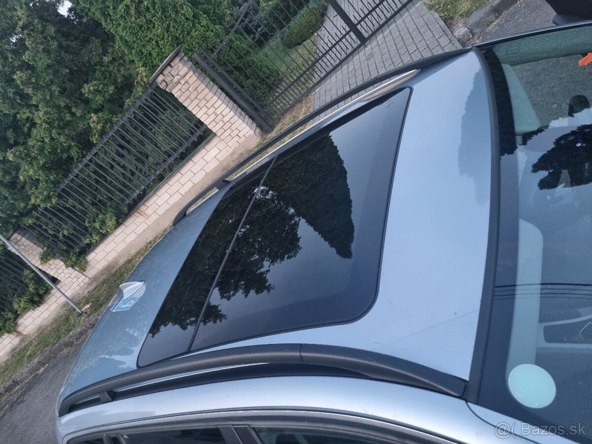 Predam BMW 325i e91 LCI - 12