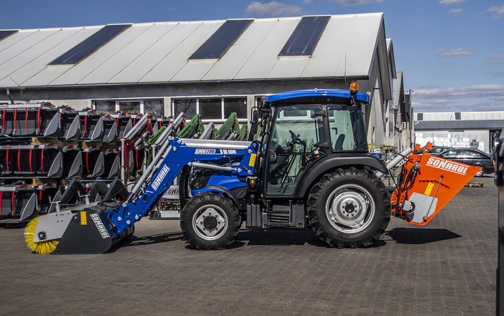 Sypač, posypač, rozmetadlo, samonakladací rám, traktor - 12