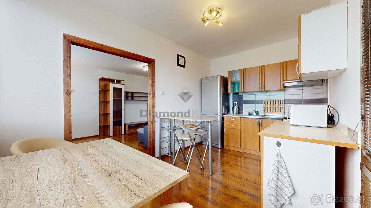 Na predaj 3 - izbový byt na Železníkoch, ulica Užhorodská, K - 12