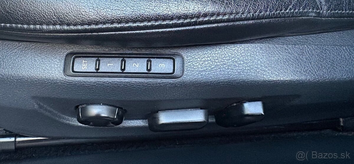 Škoda Superb 3 Combi STYLE (WEBASTO) - 12