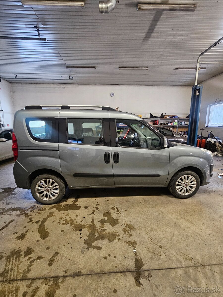 Fiat Doblo1,3diesel Multijet 66kw/90Hp s poškodeným motorom. - 12