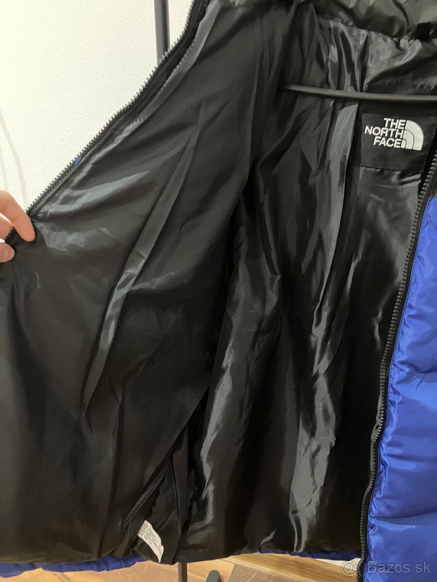 The North Face Bunda 700 TNF Puffer Jacket - 12