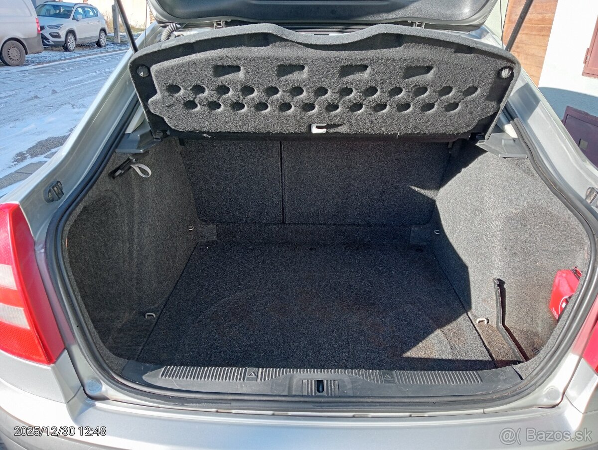 Škoda Octavia 2 - 12