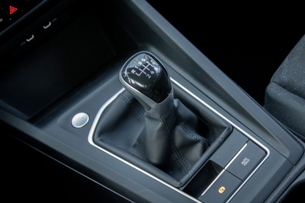 Volkswagen Golf 2.0 TDI 85kW - 12