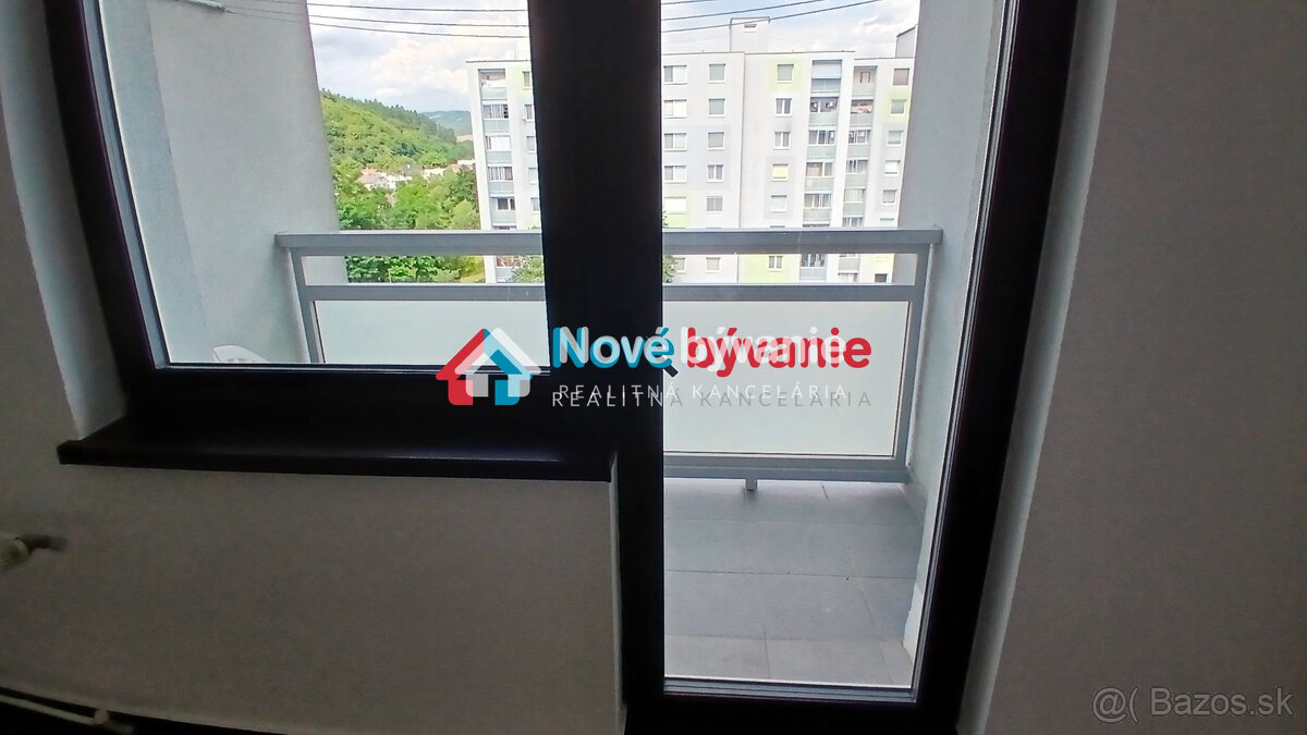 Na predaj 3 izbový luxusný byt, Snina (N035-113-MABA) - 12