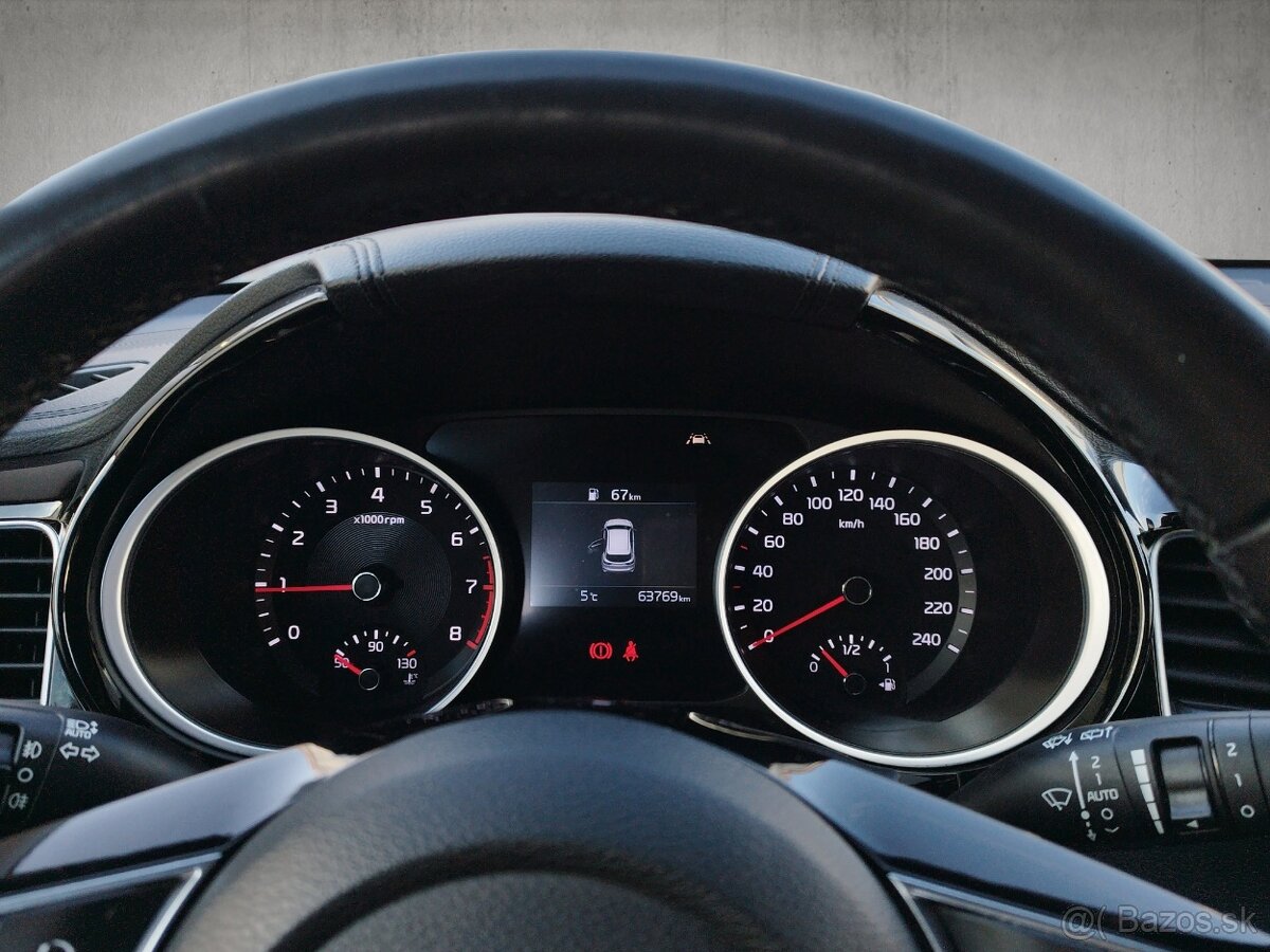 Kia CEED SW 1,4 T-GDi GOLD - 12