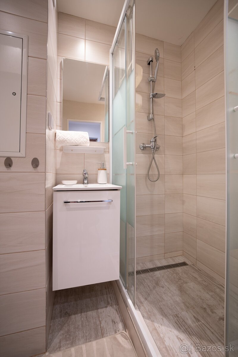 PRENÁJOM 1 i byt - Nad Jazerom - 12